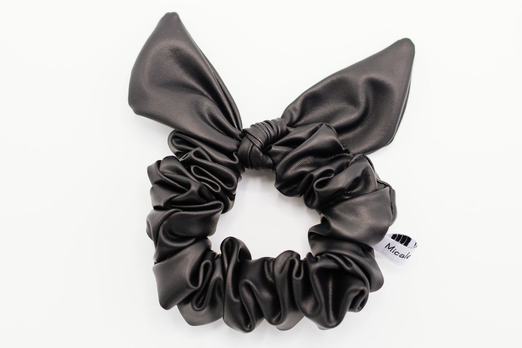 Black Leather // Bow