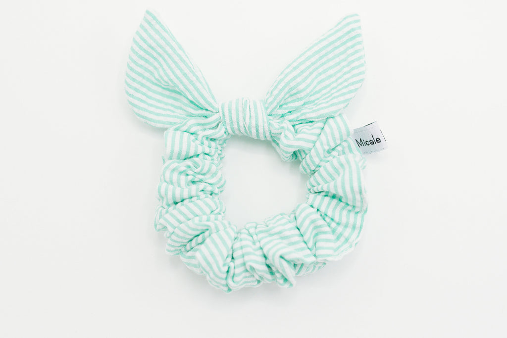 Mint Seersucker // Bow